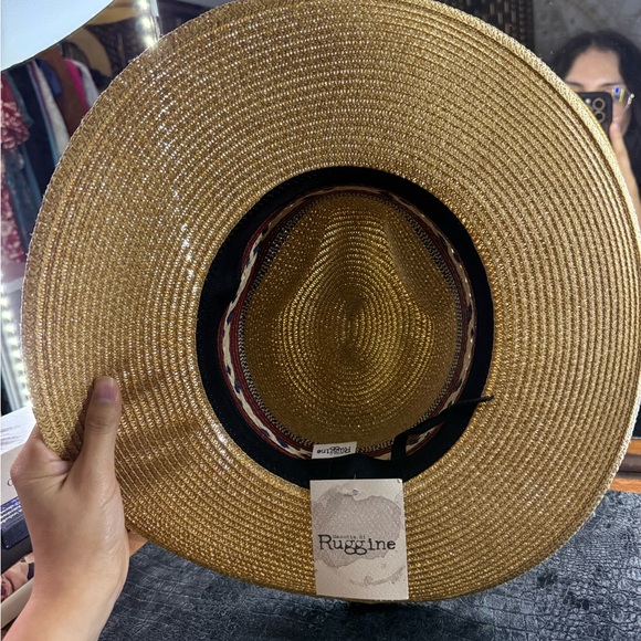 Stylish Tan and Red Women's Straw Hat - Picture 7 of 9